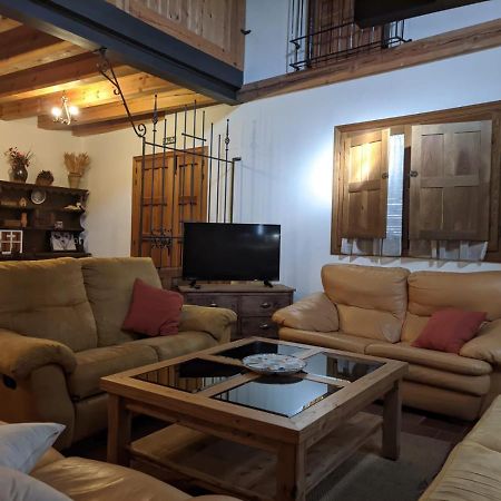 Casa Rural El Arroyo Miguelanez Екстер'єр фото